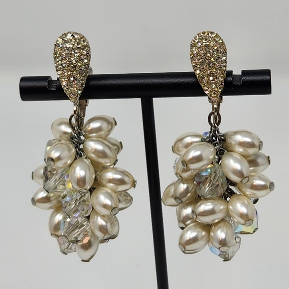 Cluster Faux Pearl Rhinestone Dangle Drop Clip On Earrings Statement Jewelry - Picture 1 of 5